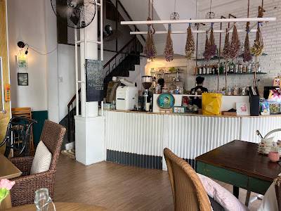 Alpaca Homestyle Cafe