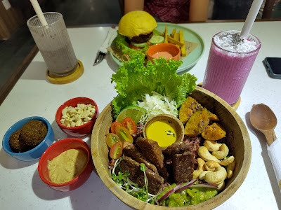 Кафе Ivegan Supershop