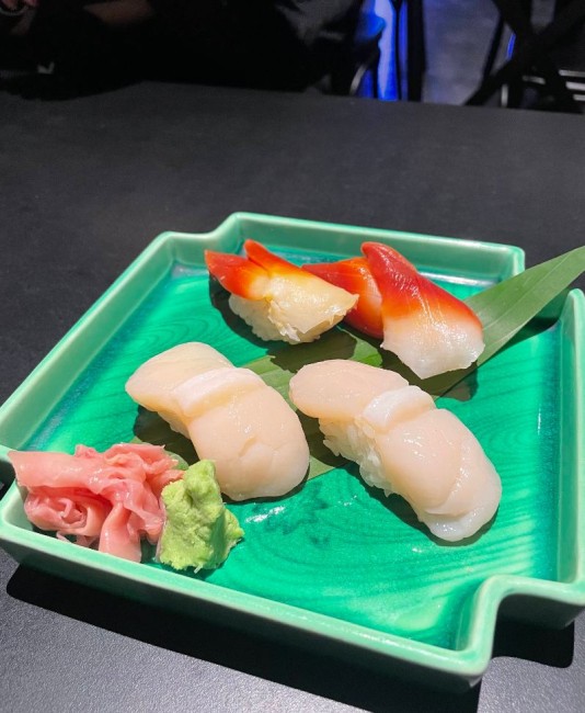 Ресторан суши Izakaya Kiwami