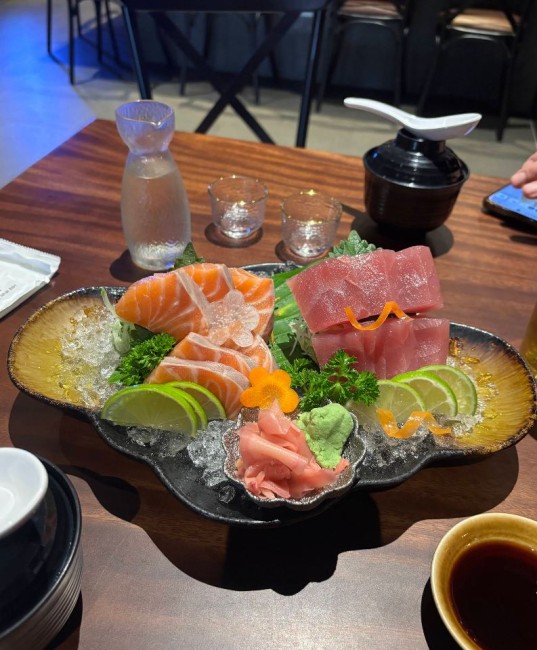 Ресторан суши Izakaya Kiwami