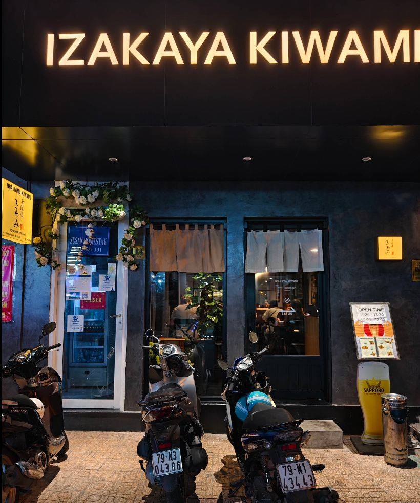 Ресторан суши Izakaya Kiwami