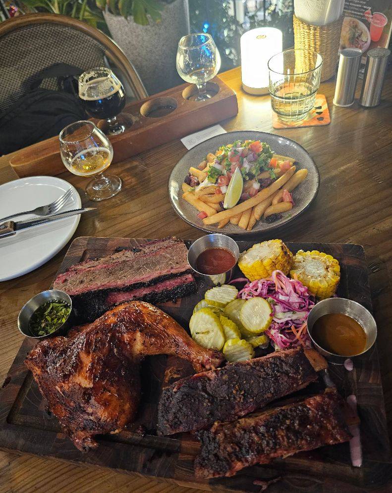Ресторан LIVIN Barbecue