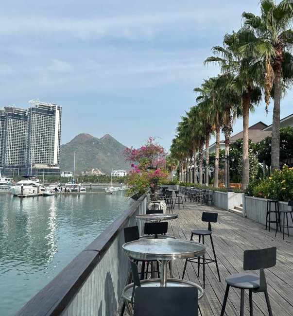 Ресторан буфет Ambassador Club, Ana Marina
