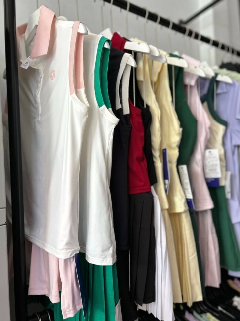 Chia Sportswear — женская одежда для фитнеса и йоги
