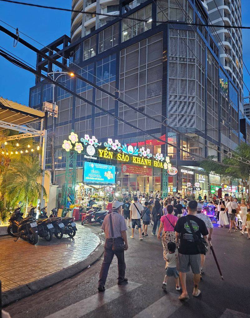Ночной рынок Nha Trang Night Market