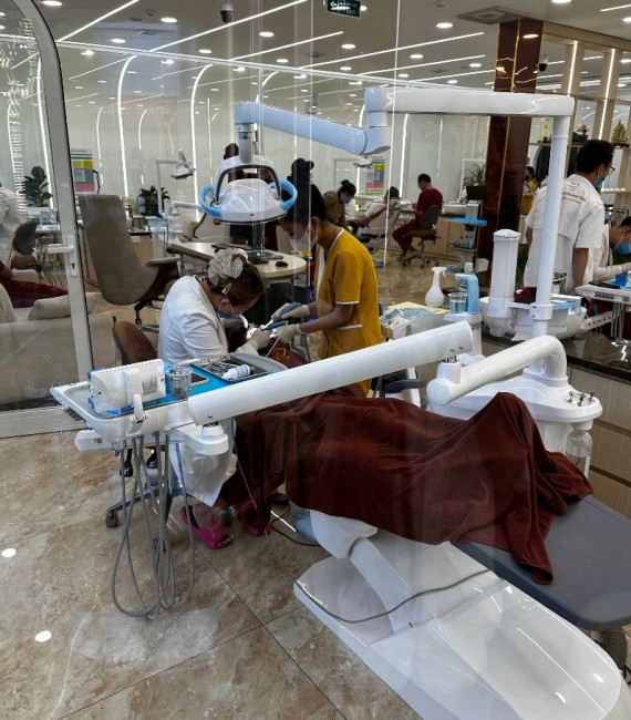 Стоматология Нгуен в Нячанге Nha Khoa Dr. NGUYEN Dental Clinic 