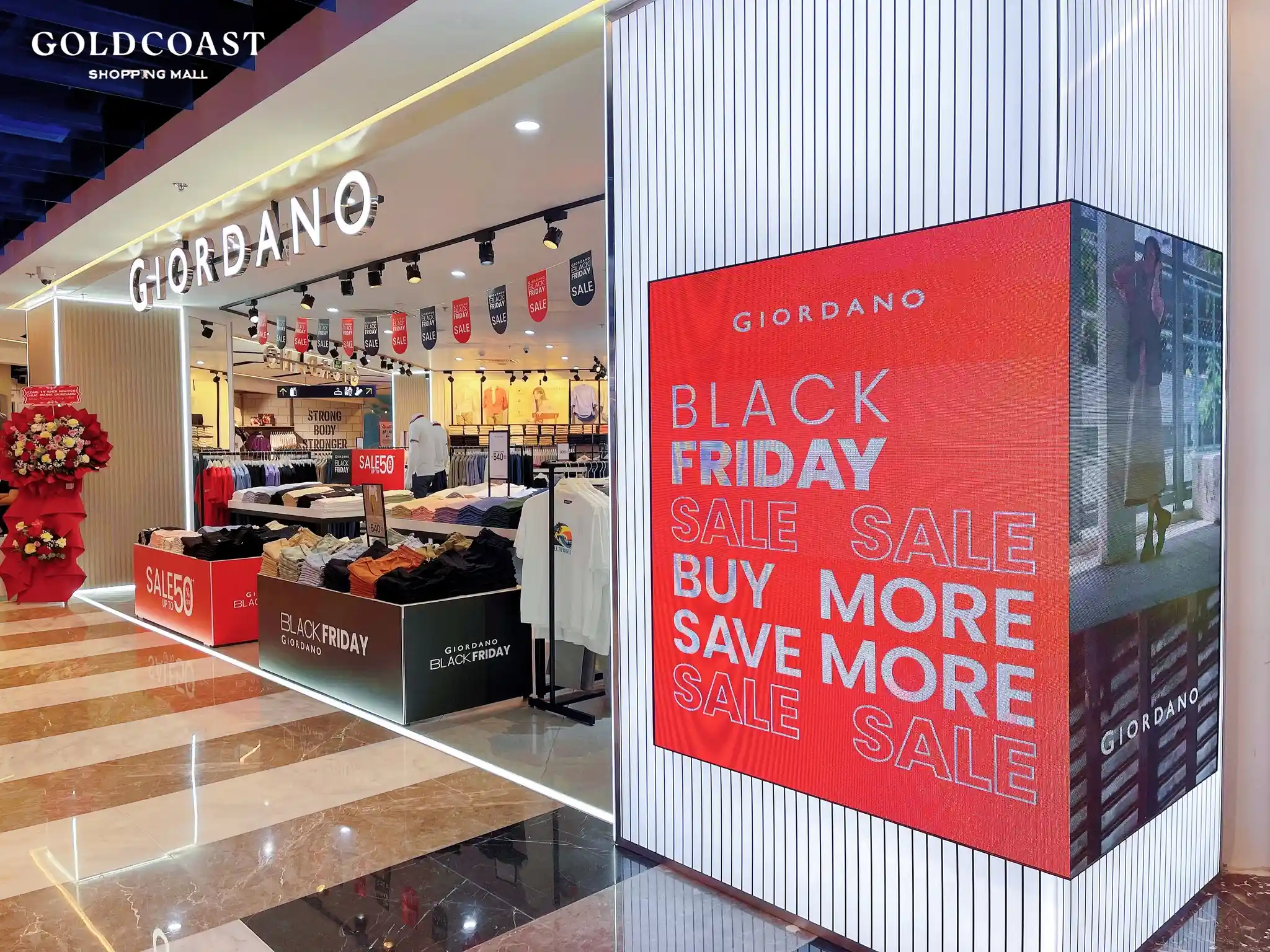 Магазин Giordano в Gold Coast Mall Nha Trang